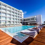 Eleana Hotel 3*