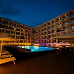 Hotel Eleana 3*
