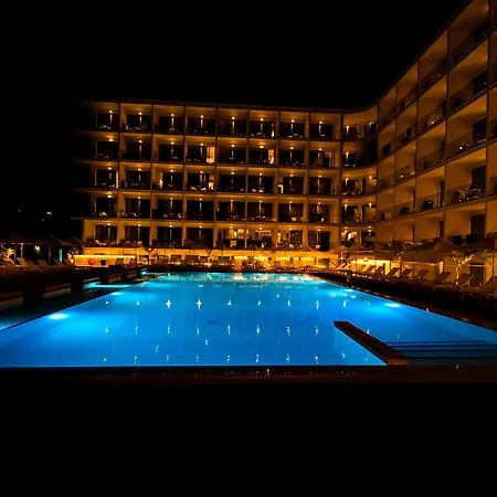 Eleana Hotel 3*