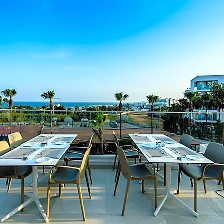 Hotel Eleana