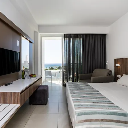 Eleana Αγία Νάπα